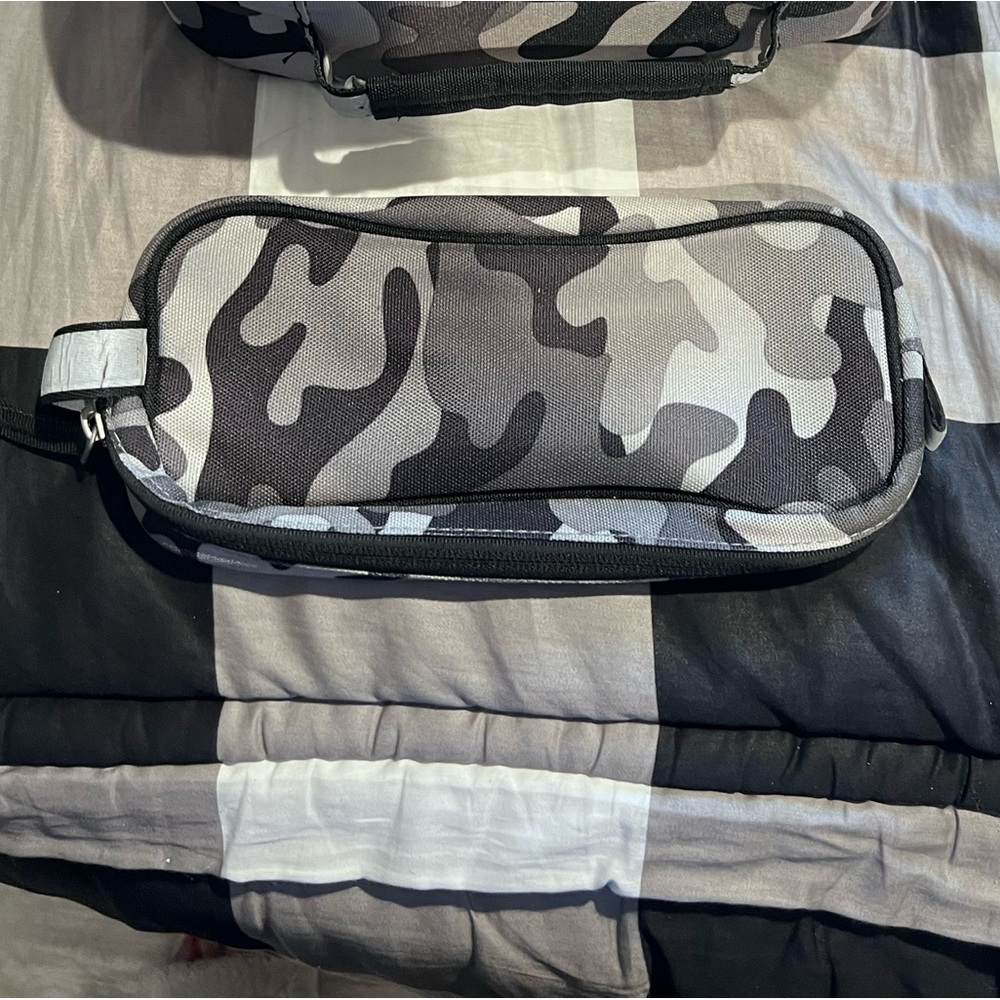 Pottery barn, kids pencil holder